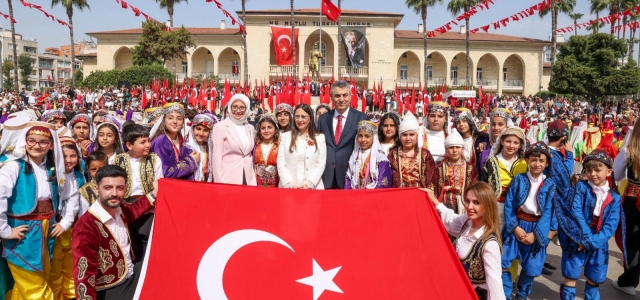 23 NİSAN ULUSAL EGEMENLİK VE ÇOCUK BAYRAMI MERSİN’DE COŞKUYLA KUTLANDI...