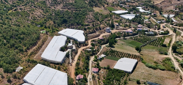   ANAMUR GERCEBAHŞİŞ’İN YOL ÇİLESİ BÜYÜKŞEHİR’LE SONA ERDİ