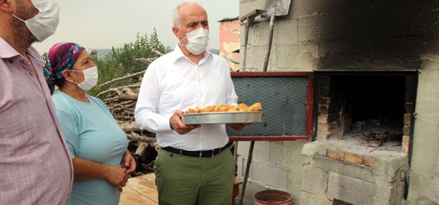 Asırlık Girit ekmeği Akdeniz’de yaşatılıyor