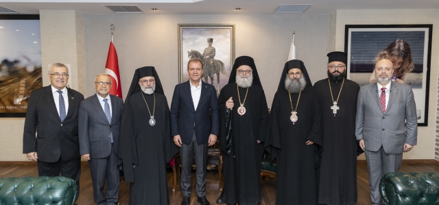 Başkan Seçer, Antakya Ve Tüm Doğu Ortodoksları Patriği 10. Yuhanna Yazıcı’yla Bir Araya Geldi