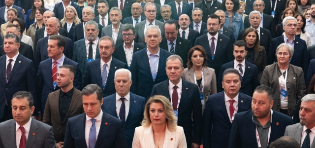 BAŞKAN SEÇER, CHP’NİN ‘21. OLAĞANÜSTÜ KURULTAYI’NA KATILDI...