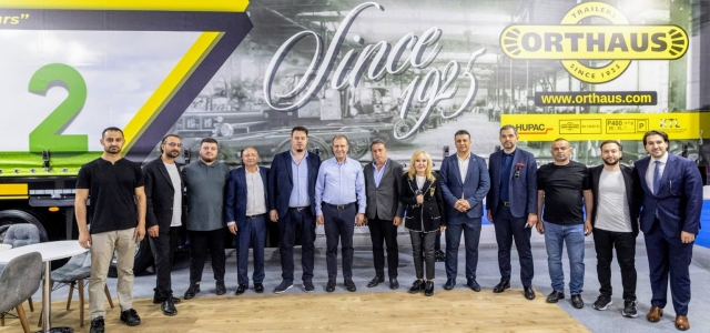 BAŞKAN SEÇER, ‘CNR LOJİSTİK VE TAŞIMACILIK FUARI’NI ZİYARET ETTİ