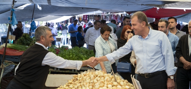 Başkan Seçer, Halkın Arasında Yer Almaya Devam Ediyor