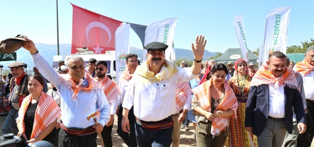   BÖLGENİN YÖRÜKLERİ TOROSLAR’DA BULUŞTU...