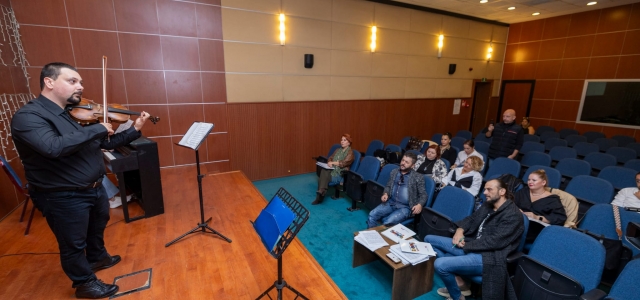 BÜeYÜKŞEHİR; KENT ORKESTRASI, BANDO İLE TÜRK MÜZİĞİ TOPLULUKLARINA SANATÇI ALIMI YAPIYOR...