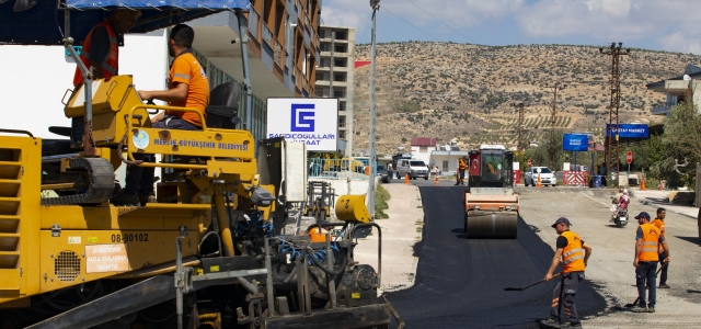 BÜYÜKŞEHİR EKİPLERİ MUT’TA ÖNEMLİ ÇALIŞMALARA İMZA ATIYOR...