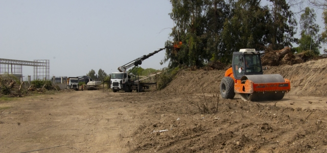 BÜYÜKŞEHİR’DEN NACARLI’DA 600 METRELİK YOL YAPIM ÇALIŞMASI…