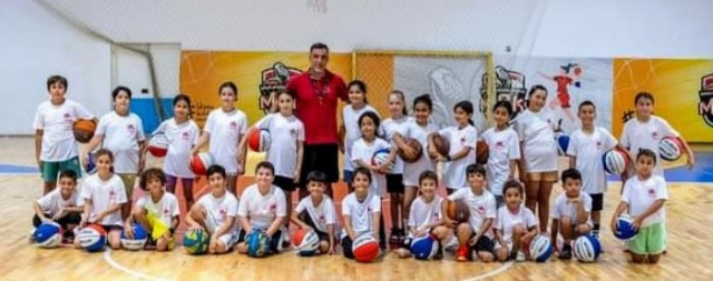 BÜYÜKŞEHİR’İN BASKETBOL KURSU’NA YOĞUN İLGİ...