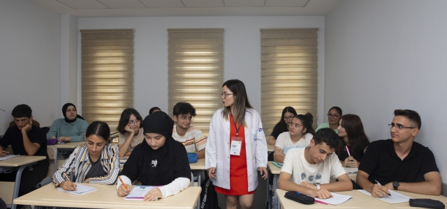 BÜYÜKŞEHİR’İN KURS MERKEZLERİ’NDE DERS ZİLİ ÇALDI...