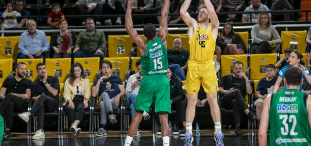 CARETTALAR, BURSASPOR YÖRSAN’I 89-82 SKORLA YENDİ...