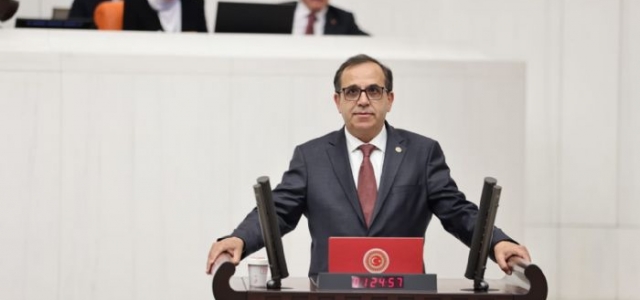 CHP'Lİ ATEŞ, TASARRUFUN YEREL BASINA OLUMSUZ ETKİLERİNİ TBMM GÜNDEMİNE TAŞIDI...