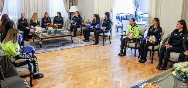 DUDU İREM TOROS, EMNİYET MENSUPLARINI VALİLİK KONUTU’NDA AĞIRLADI...