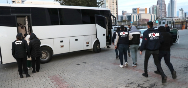 EMNİYETTEN TEFECİLERE OPERASYON: 40 GÖZALTI
