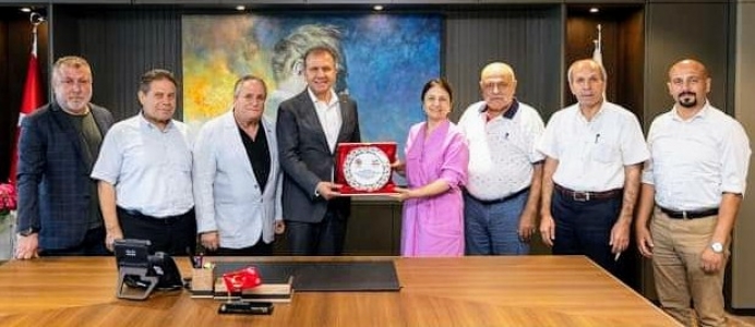 Gazetecilerden Seçer’e Ziyaret...   
