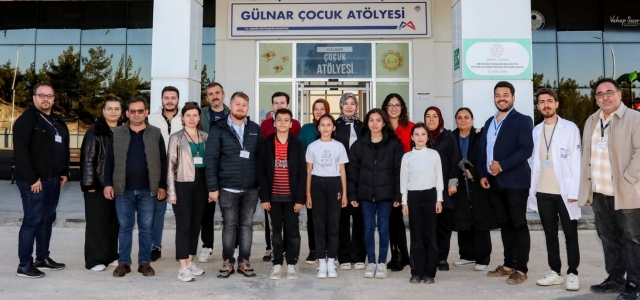 GÜLNARLI GENÇLER GELECEĞE BÜYÜKŞEHİR’LE HAZIRLANIYOR...