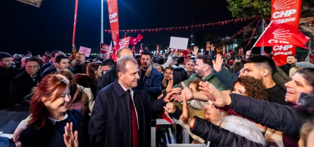 İmamoğlu'na destek mitingiine yoğun ilgi...
