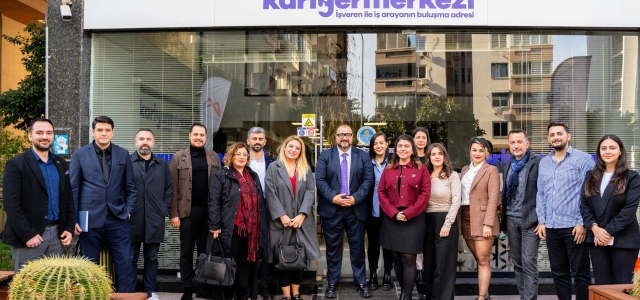 MERSİN BÜYÜKŞEHİR KARİYER MERKEZİ, ÜNİVERSİTE-SANAYİ-KENT İŞ BİRLİĞİNE KATKI SAĞLIYOR...