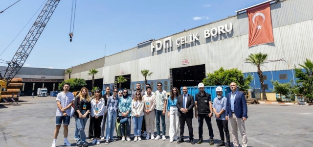  MERSİN BÜYÜKŞEHİR KARİYER MERKEZİ’NDEN ÖĞRENCİLERE REHBERLİK...