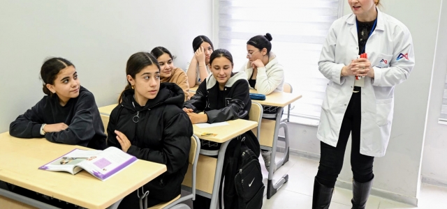 MERSİN BÜYÜKŞEHİR KURS MERKEZİ ÖĞRENCİLERE UMUT OLUYOR...