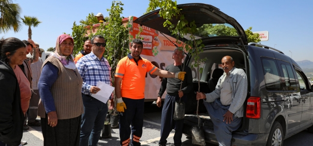 MERSİN BÜYÜKŞEHİR TARIMSAL ÜRÜN ÇEŞİTLİLİĞİNİ ARTIRMAYI SÜRDÜRÜYOR...