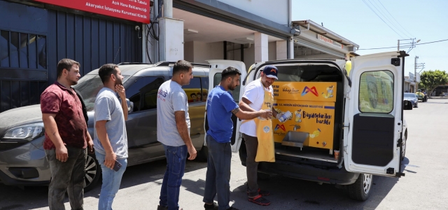  MERSİN BÜYÜKŞEHİR’DEN LİMONATA İKRAMI...