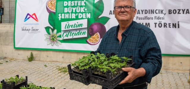 MERSİN BÜYÜKŞEHİR’DEN TARIMSAL DESTEK...