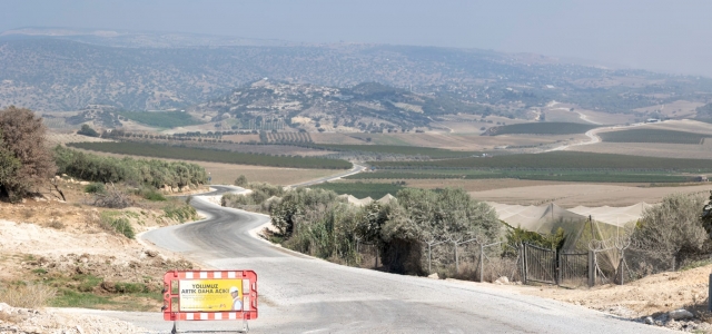  MERSİN BÜYÜKŞEHİR’DEN YOL VE ASFALT ÇALIŞMASI...