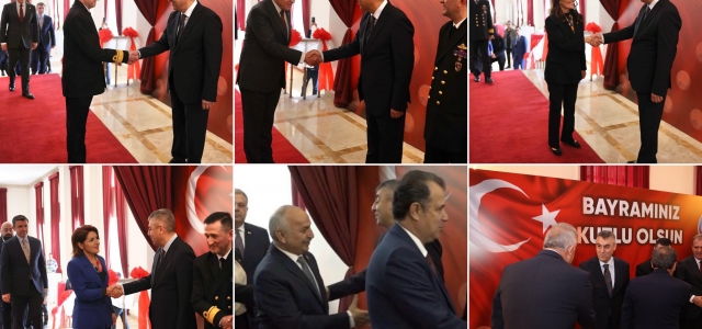 MERSİN KÜLTÜR MERKEZİ’NDE BAYRAMLAŞMA...