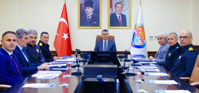 MERSİN VALİSİ TOROS, GÜVENLİK VE ASAYİŞ DEĞERLENDİRME TOPLANTISI’NDA...