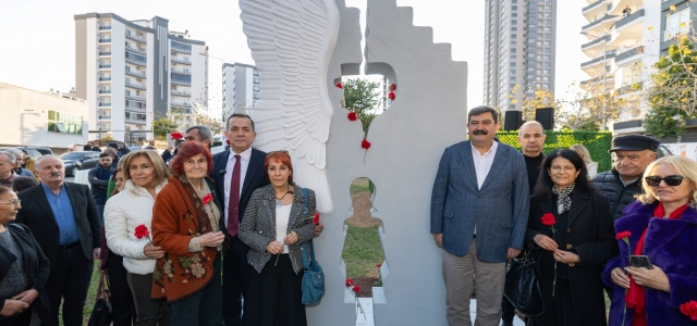 Mersin Yenişehir’de depremde kaybolan çocuklar anısına anıt...