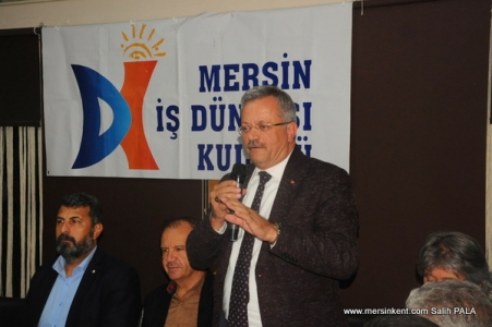 MTOSB Başkanı Sabri Tekli, &#34;Ayakta Kalmak İçin Üretim Yapıyoruz&#34;