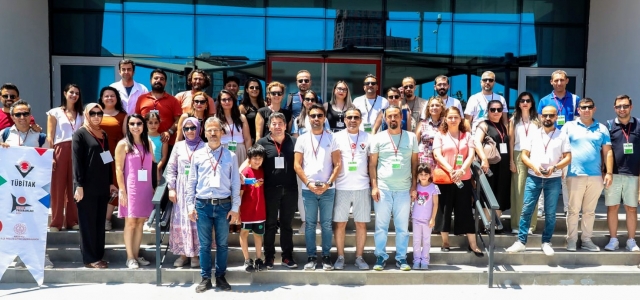   Öğretmenler Mercan Bilim Merkezi’nde...