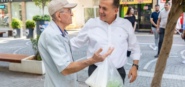   Özyiğit, Güvenevler Mahallesi’nde...