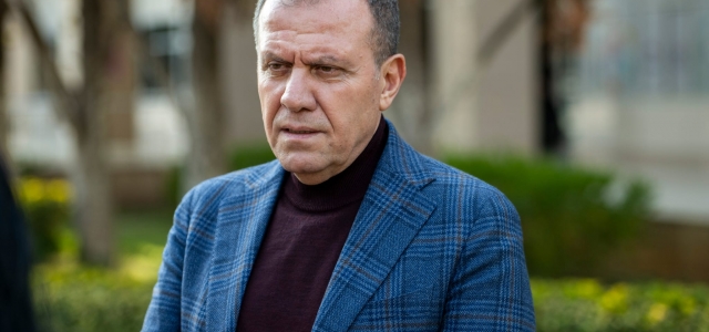 Seçer, 