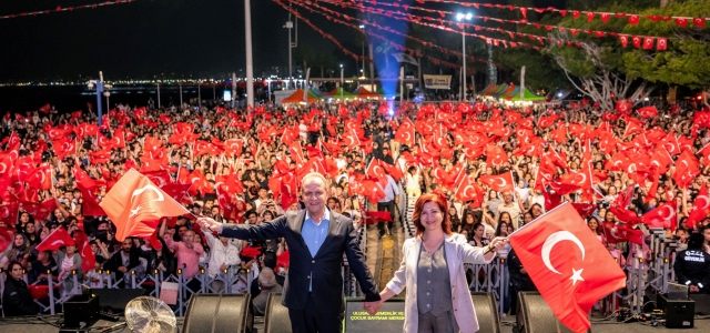 SEÇER’LER ULUSAL EGEMENLİK VE ÇOCUK BAYRAMI KONSERİNE KATILDI...
