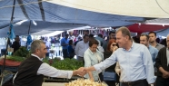 Başkan Seçer, Halkın Arasında Yer Almaya...