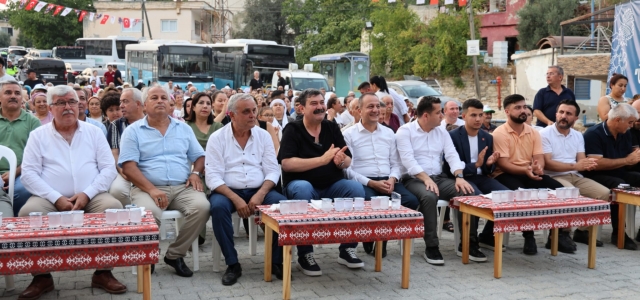  TOROSLAR’DA 2. ÜZÜM HASADI ETKİNLİĞİ...