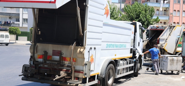   TOROSLAR’DA ÇÖP KONTEYNERLERİ TEMİZLİĞİ...