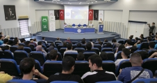 SEKTÖR TEMSİLCİLERİ VE ÖĞRENCİLER ‘GELECEĞİN ANAHTARI: YEŞİL DÖNÜŞÜMLE YÜKSELEN YEŞİL İŞLER’ PANELİNDE...