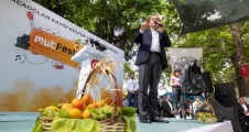  BAŞKAN SEÇER, ‘63. MUT KARACAOĞLAN KAYISI KÜLTÜR VE SANAT FESTİVALİ’NE KATILDI...