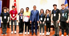  VALİ TOROS, “AR-GE PROJE PAZARI 2025” SERGİ VE ÖDÜL TÖRENİNDE...