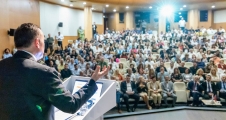  Başkan Özyiğit “Eğriçam’daki kentsel dönüşüm projemiz 6 yıldır imza bekliyor...”