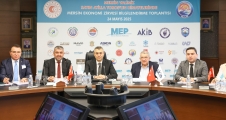  VALİ TOROS, MERSİN EKONOMİ ZİRVESİ BİLGİLENDİRME TOPLANTISINDA...