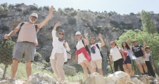   MERSİN BÜYÜKŞEHİR’İN ‘TARİHİ KİLİKYA YOLU PROJESİ’NİN 3.ETABI TAMAMLANDI...