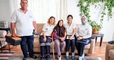   MERSİN BÜYÜKŞEHİRDEN, YAŞLI VATANDAŞLARA DESTEK...