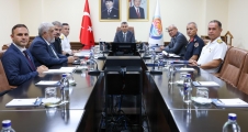  VALİ TOROS, GÜVENLİK VE ASAYİŞ DEĞERLENDİRME TOPLANTISI’NDA...