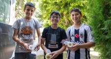   MERSİN BÜYÜKŞEHİR’DEN ÇOCUKLARA DONDURMA...