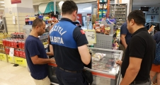   MEZİTLİ BELEDİYE ZABITASI’NDAN SIKI DENETİM...