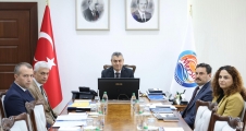 VALİ TOROS ANIT AĞAÇLAR DEĞERLENDİRME TOPLANTISINDA...