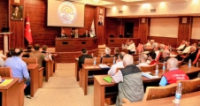 VALİ TOROS SOKAK HAYVANLARI DEĞERLENDİRME VE KOORDİNASYON TOPLANTISI’NDA...